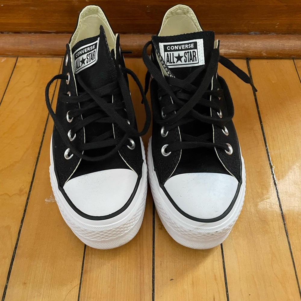 Black platform converse